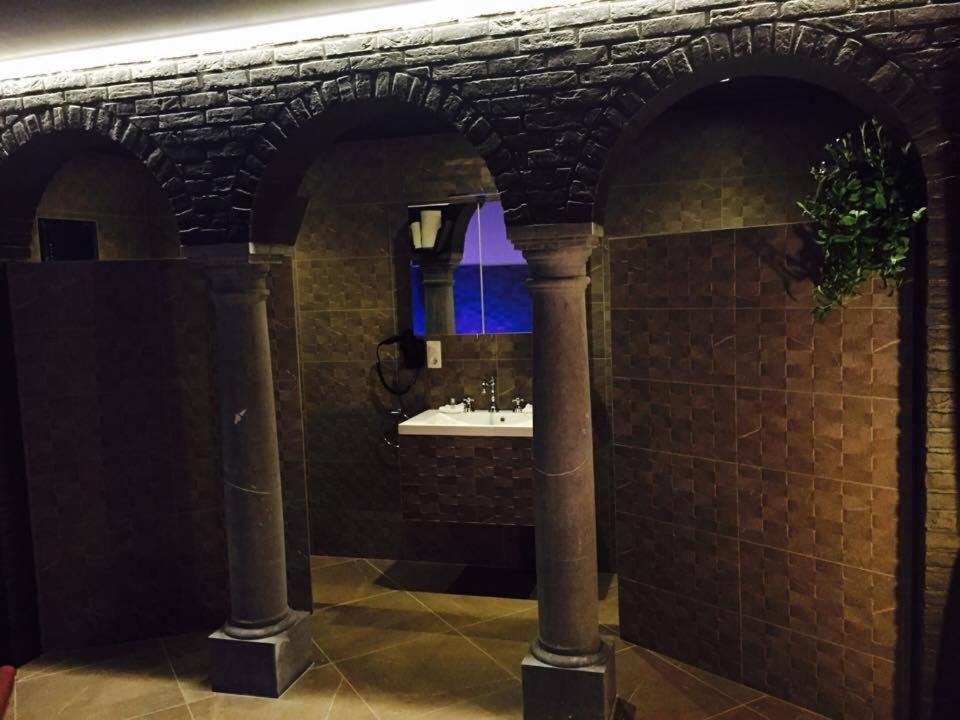 薇拉鲁克斯酒店 Kortessem 外观 照片
